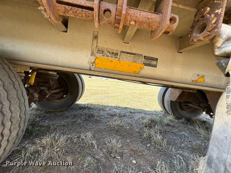 image for item ET1440 1986 Ravens flatbed trailer