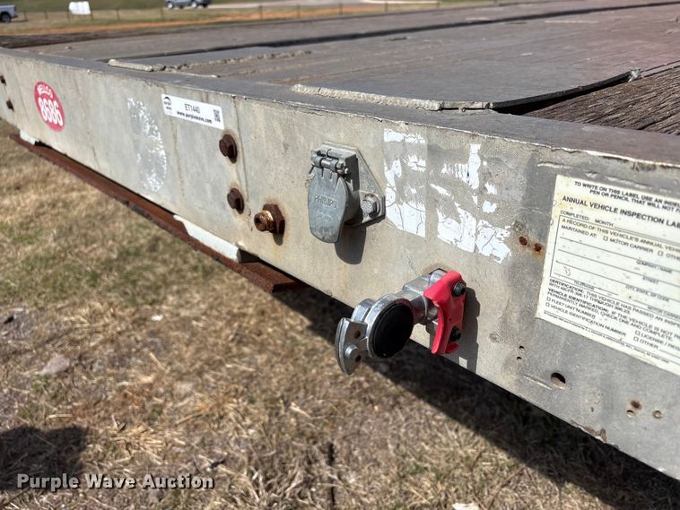 image for item ET1440 1986 Ravens flatbed trailer