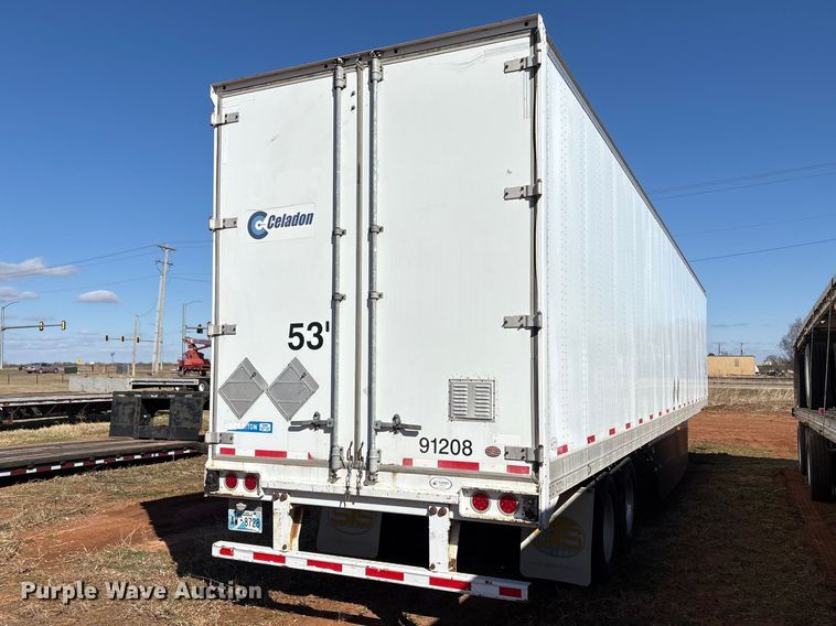 image for item ET1445 2012 Stoughton Trailers dry van trailer