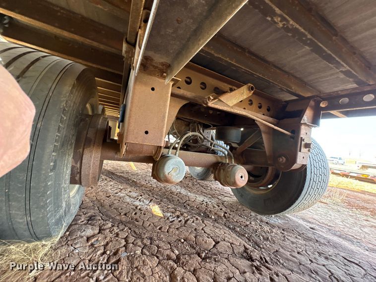 image for item ET1445 2012 Stoughton Trailers dry van trailer