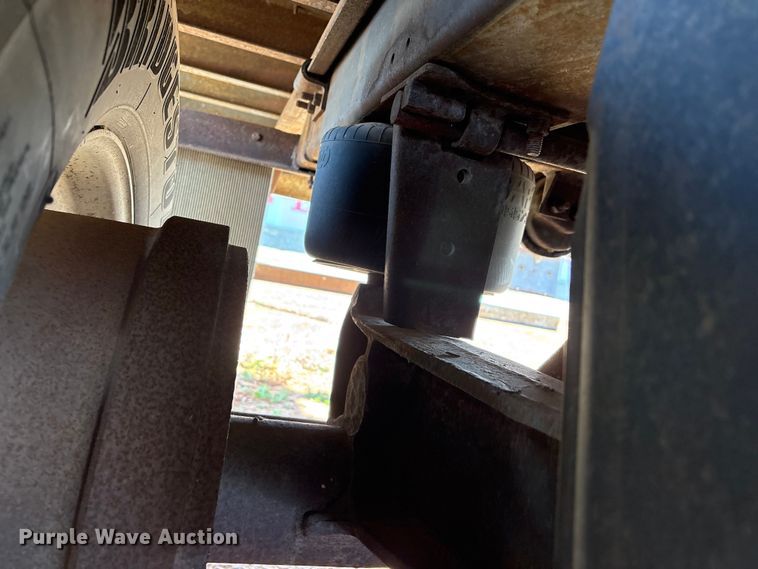 image for item ET1445 2012 Stoughton Trailers dry van trailer