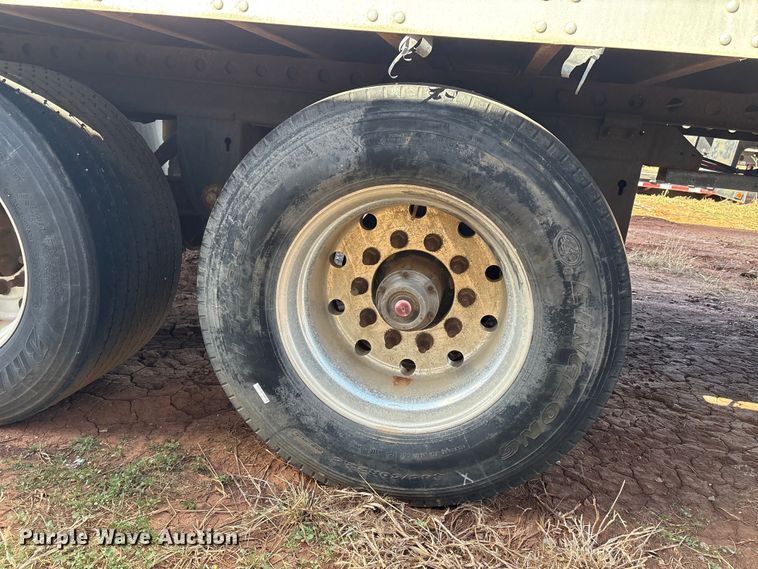 image for item ET1445 2012 Stoughton Trailers dry van trailer