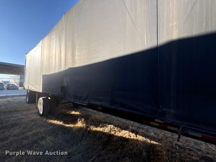 image for item ET1451 2013 Utility Trailer Manufacturer side curtain trailer