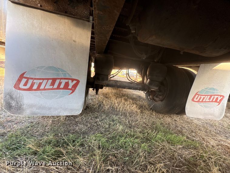 image for item ET1451 2013 Utility Trailer Manufacturer side curtain trailer