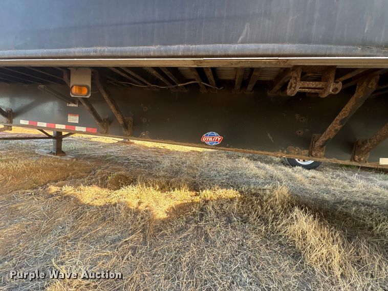 image for item ET1451 2013 Utility Trailer Manufacturer side curtain trailer