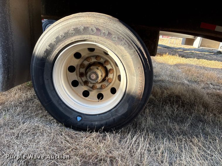 image for item ET1451 2013 Utility Trailer Manufacturer side curtain trailer