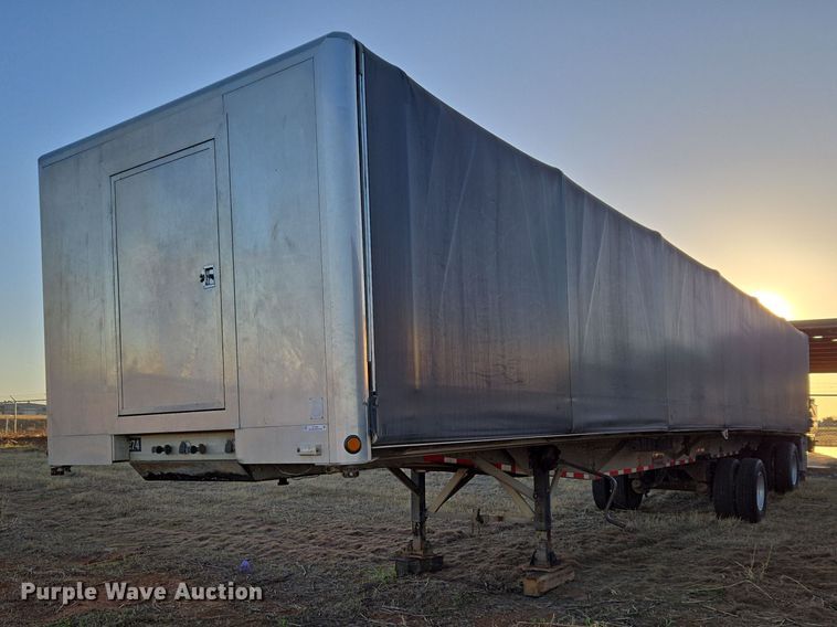 image for item ET1454 2007 Reitnouer dry van trailer
