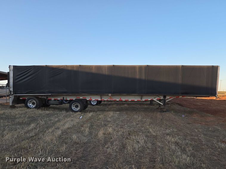 image for item ET1454 2007 Reitnouer dry van trailer