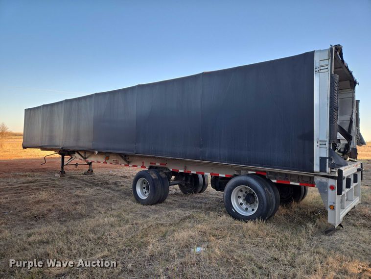 image for item ET1454 2007 Reitnouer dry van trailer