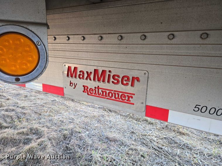 image for item ET1454 2007 Reitnouer dry van trailer