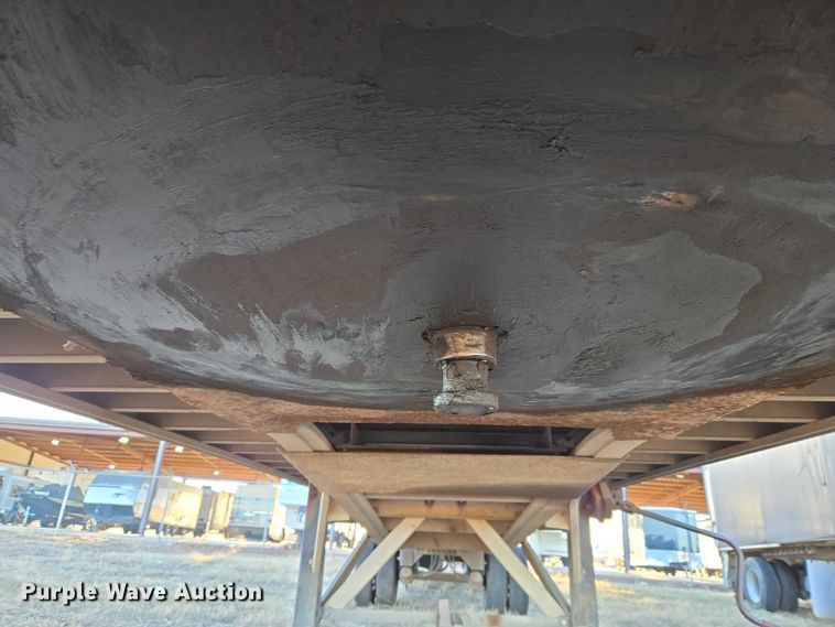 image for item ET1454 2007 Reitnouer dry van trailer