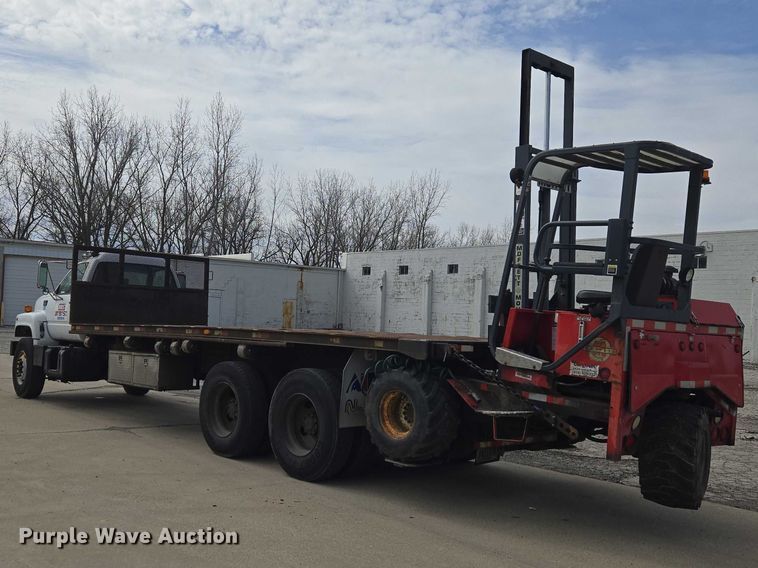 image for item ET5000 2000 GMC C8500 flatbed truck