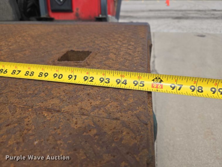 image for item ET5000 2000 GMC C8500 flatbed truck