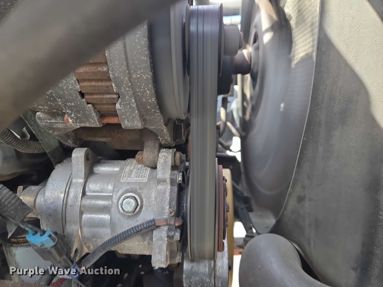 image for item ET5000 2000 GMC C8500 flatbed truck