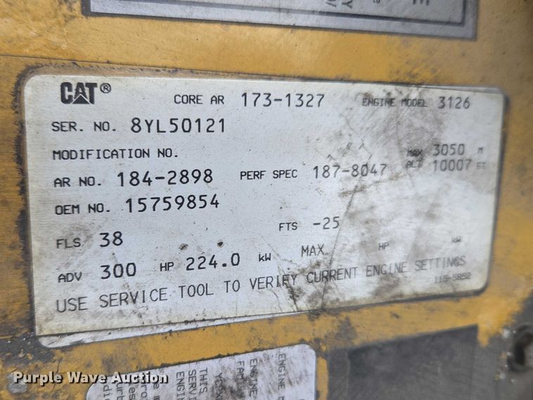 image for item ET5000 2000 GMC C8500 flatbed truck