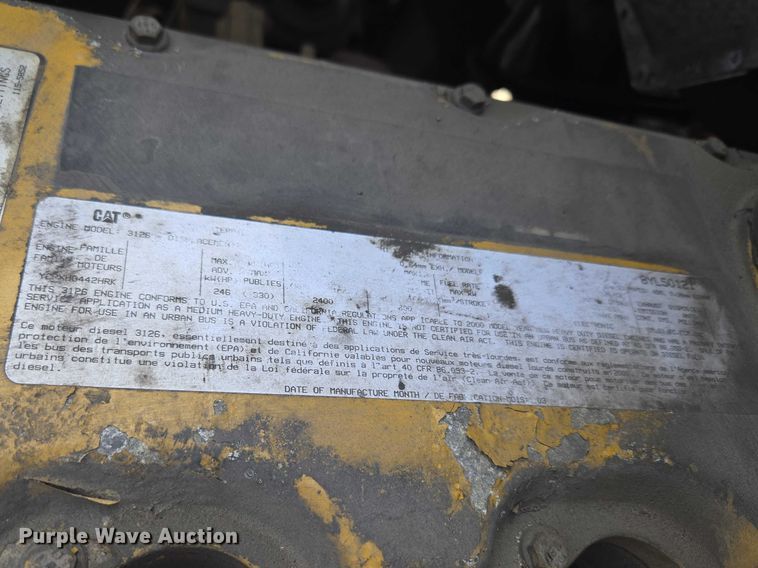 image for item ET5000 2000 GMC C8500 flatbed truck