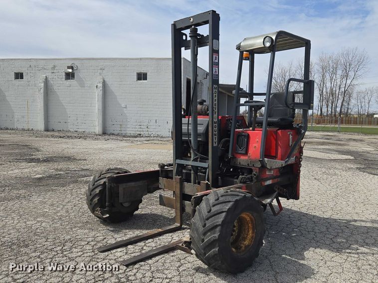 image for item ET5000 2000 GMC C8500 flatbed truck