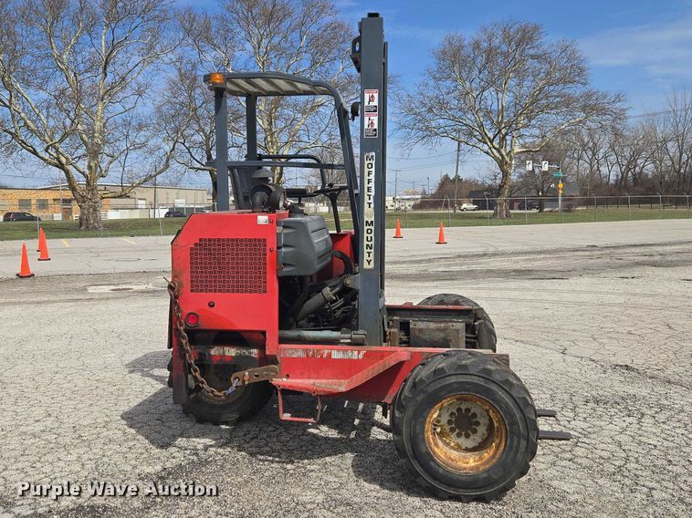 image for item ET5000 2000 GMC C8500 flatbed truck