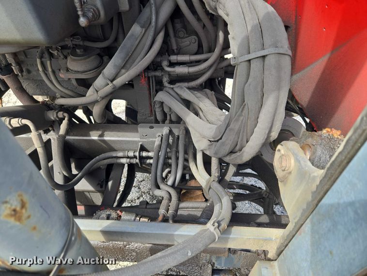 image for item ET5000 2000 GMC C8500 flatbed truck