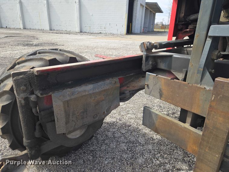 image for item ET5000 2000 GMC C8500 flatbed truck