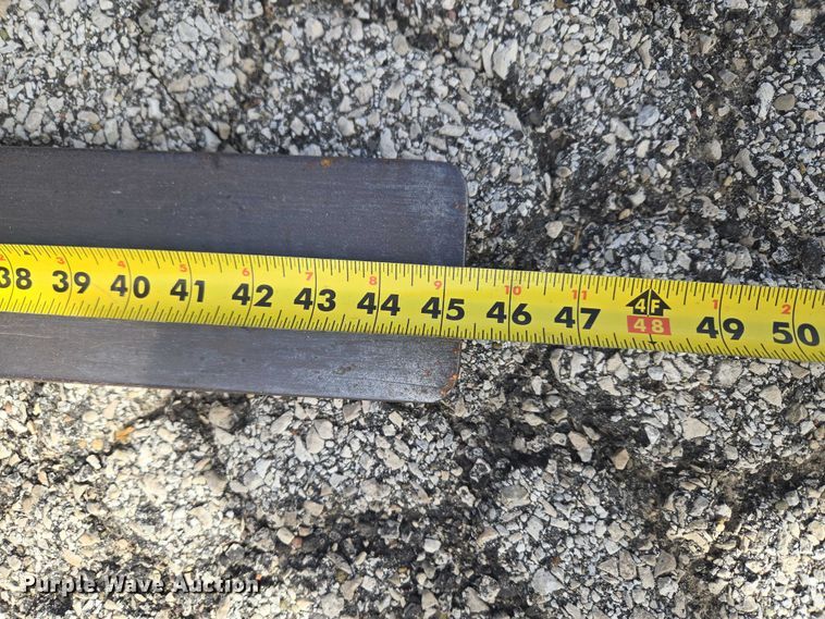 image for item ET5000 2000 GMC C8500 flatbed truck