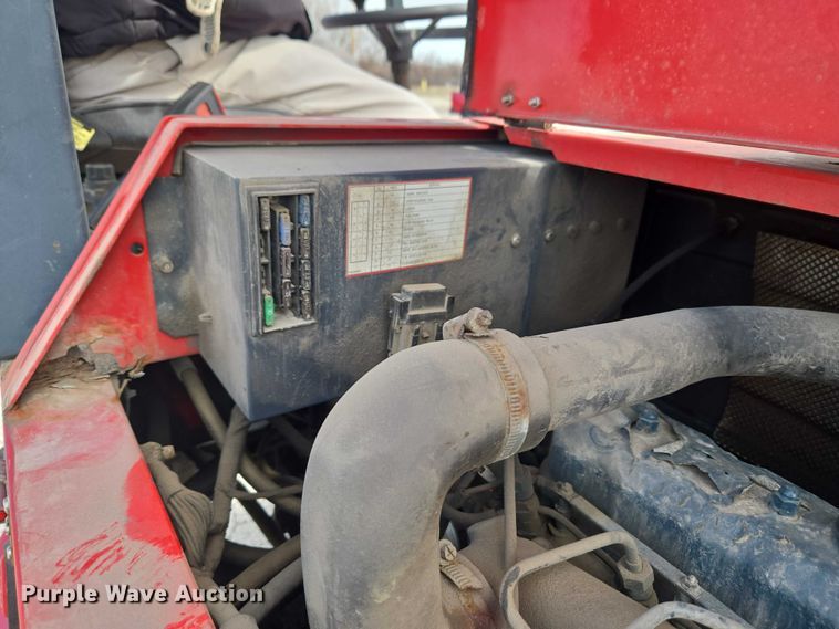 image for item ET5000 2000 GMC C8500 flatbed truck