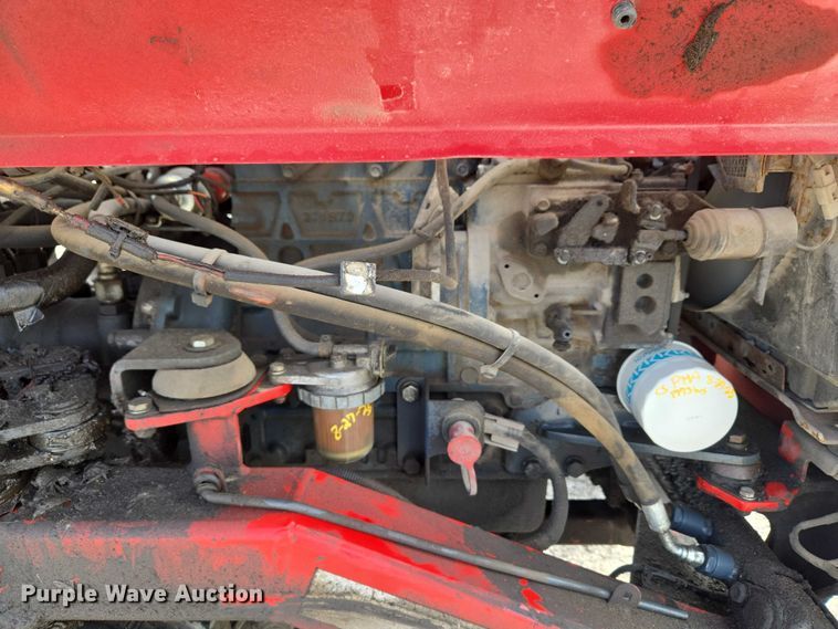 image for item ET5000 2000 GMC C8500 flatbed truck