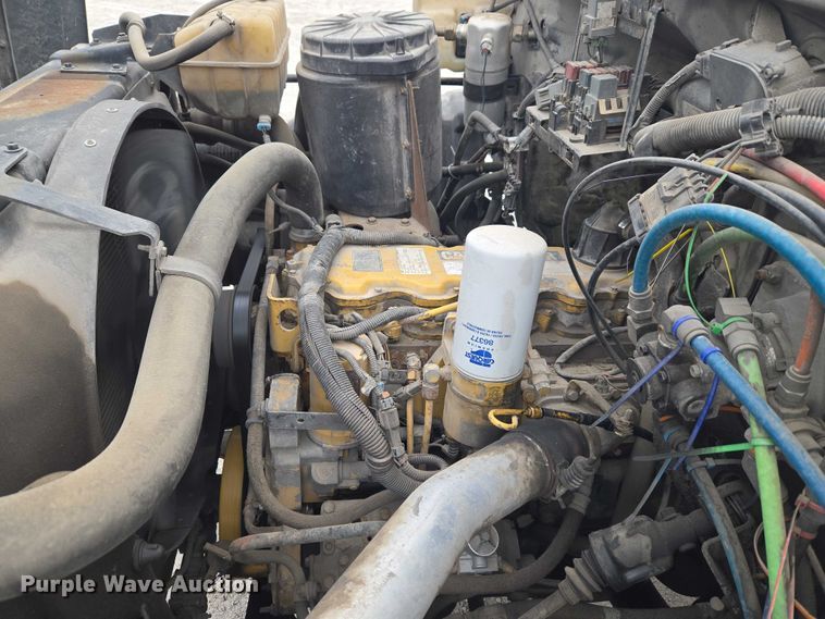 image for item ET5008 2000 GMC C8500 flatbed truck