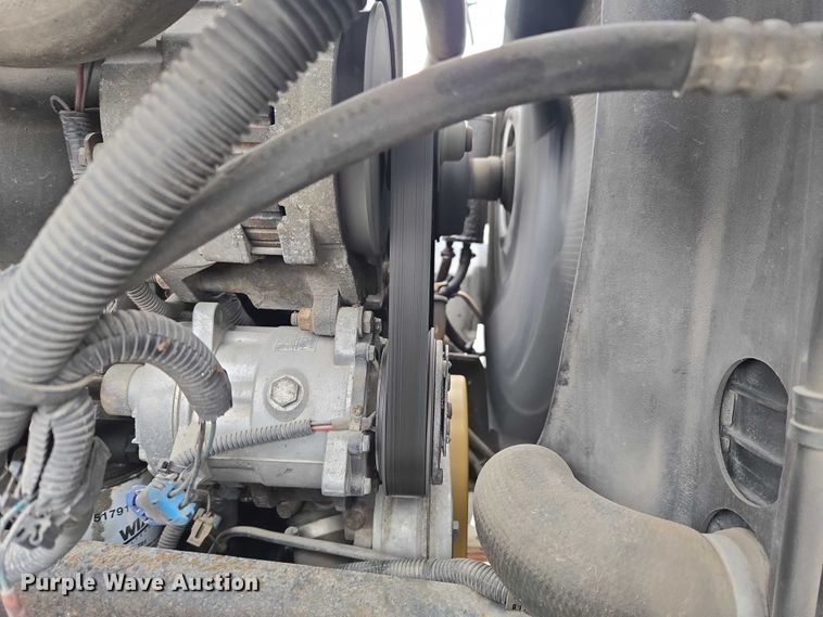 image for item ET5008 2000 GMC C8500 flatbed truck