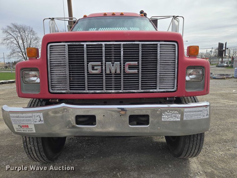 image for item ET5012 2000 GMC C8500 crane truck