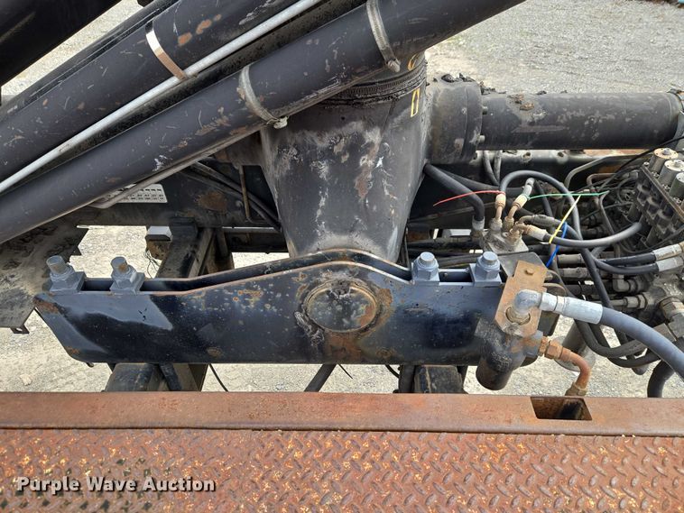 image for item ET5012 2000 GMC C8500 crane truck