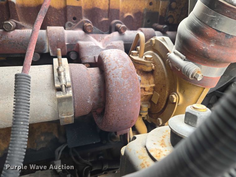 image for item ET5012 2000 GMC C8500 crane truck