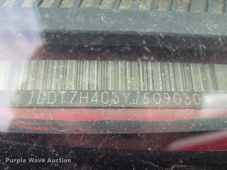 image for item ET5012 2000 GMC C8500 crane truck