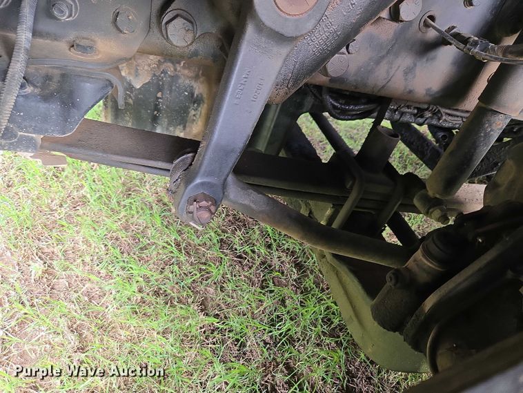 image for item ET5224 2013 Freightliner Cascadia semi truck