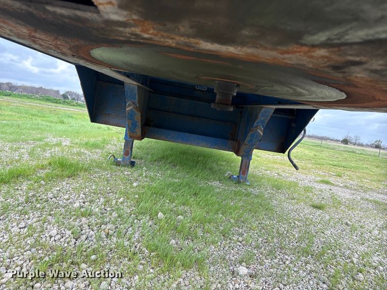 image for item EU0334 2005 Falcon Utility L-MF35 double drop deck trailer