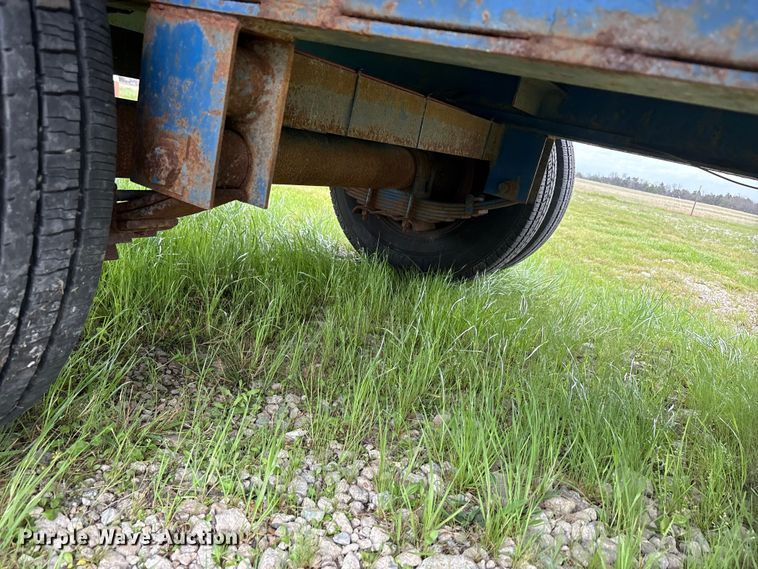 image for item EU0334 2005 Falcon Utility L-MF35 double drop deck trailer