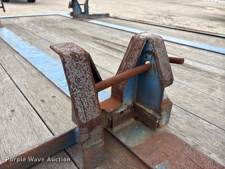 image for item EU0334 2005 Falcon Utility L-MF35 double drop deck trailer