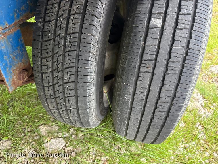 image for item EU0334 2005 Falcon Utility L-MF35 double drop deck trailer