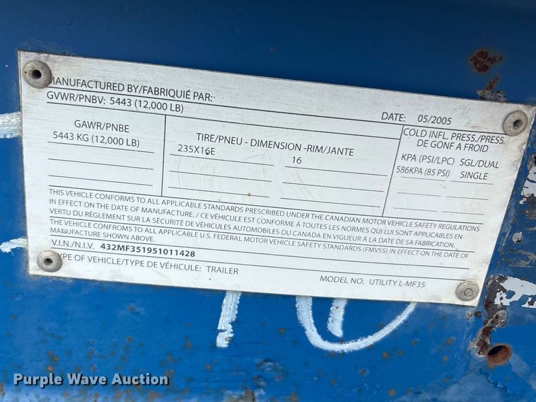 image for item EU0334 2005 Falcon Utility L-MF35 double drop deck trailer