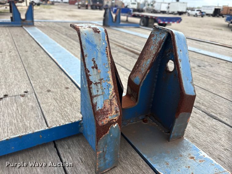 image for item EU0335 2005 Falcon Utility L-MF35 double drop deck trailer