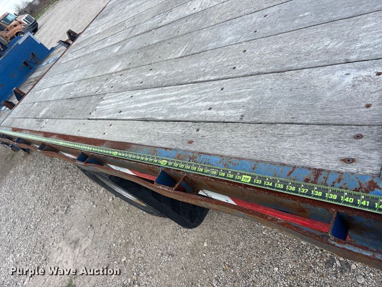 image for item EU0337 2005 Falcon Utility L-MF35 double drop deck trailer