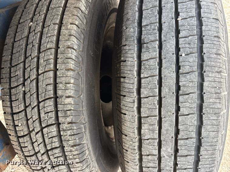 image for item EU0337 2005 Falcon Utility L-MF35 double drop deck trailer