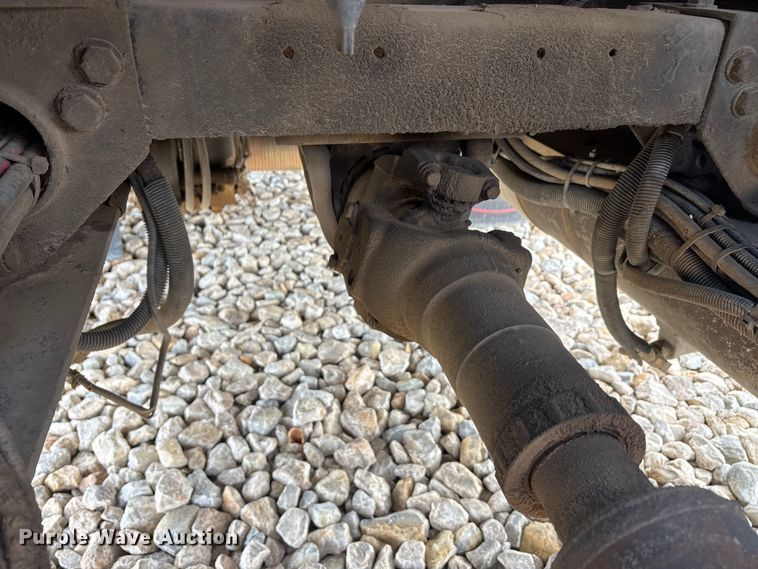 image for item EU0369 2007 Peterbilt 379 semi truck