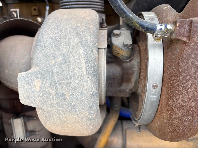 image for item EU0369 2007 Peterbilt 379 semi truck