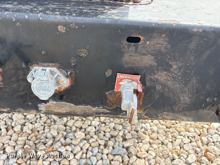 image for item EU0370 2008 Landoll Corporation double drop deck equipment trailer