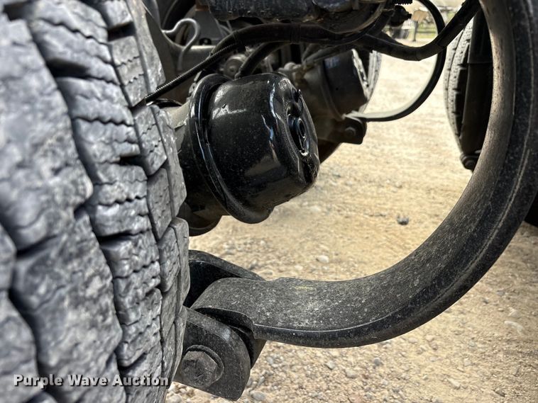 image for item EU0452 2020 Kenworth T680 semi truck