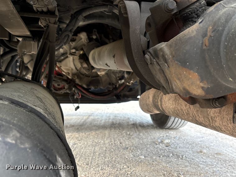 image for item EU0452 2020 Kenworth T680 semi truck