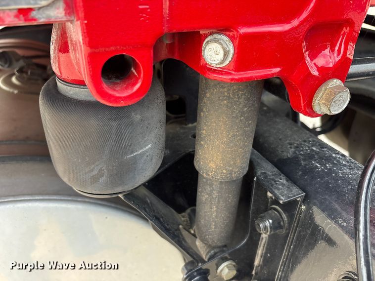 image for item EU0454 2020 Kenworth T680 semi truck