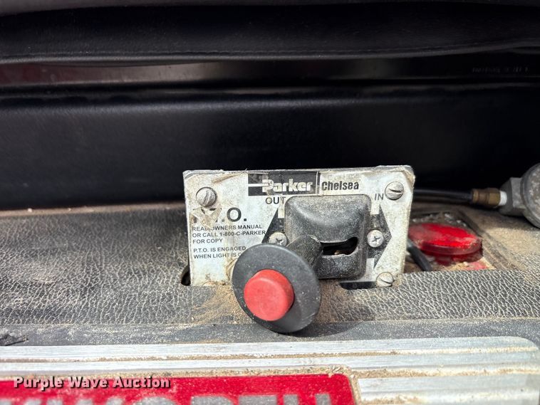 image for item EU0455 2018 Kenworth T680 semi truck