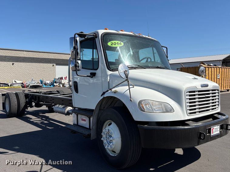 image for item EU8630 2014 Freightliner Business Class M2 truck cab and chassis